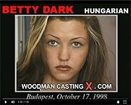 A hungarian girl, Betty Dark has an audition with Pierre Woodman.
