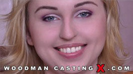 Russian porn model Ellen Jess in Woodman's sex casting action